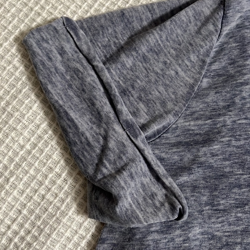 Blue Top - Picture 5 of 5